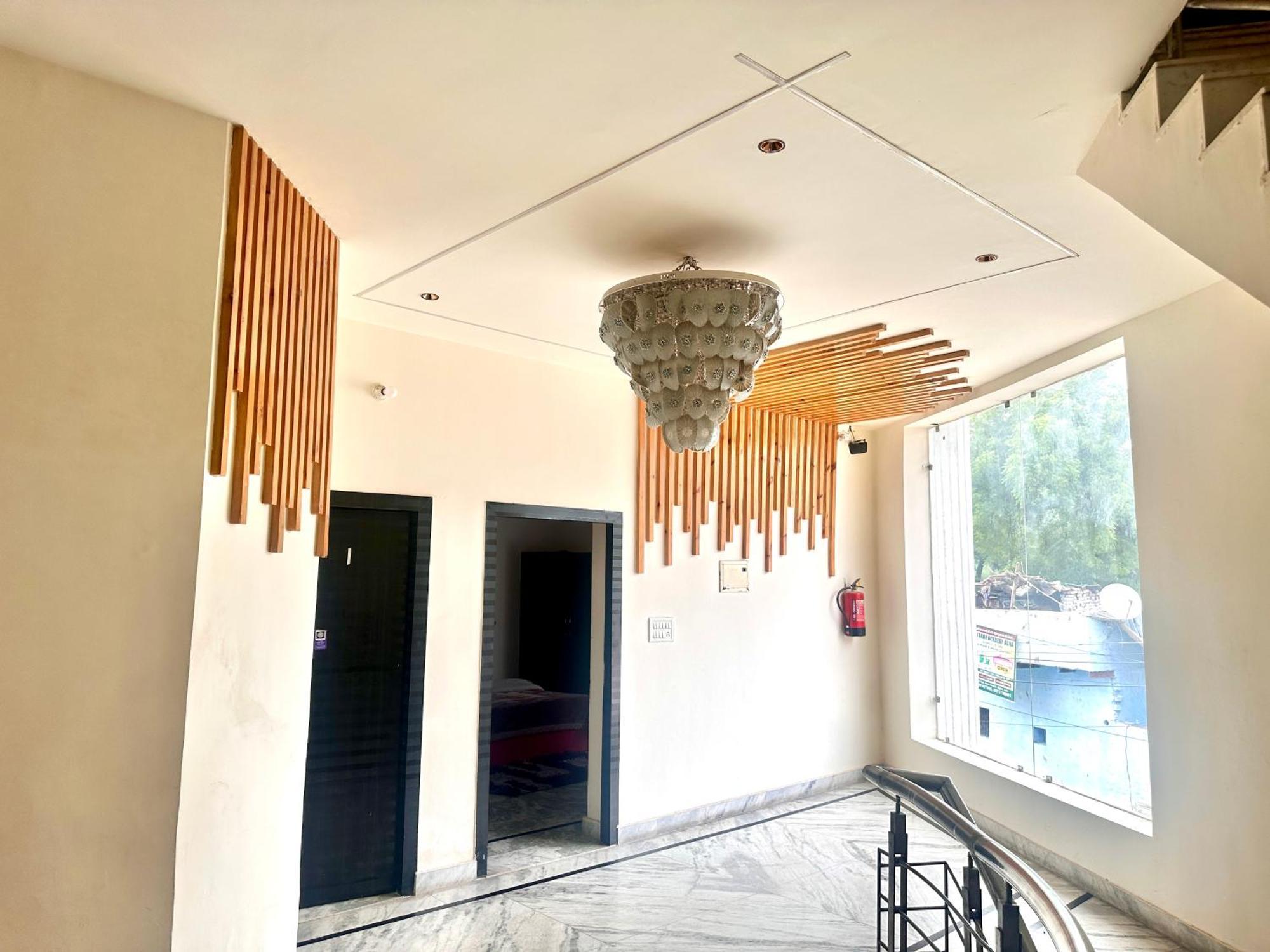 Taj Castle A Boutique Homestay 아그라 외부 사진