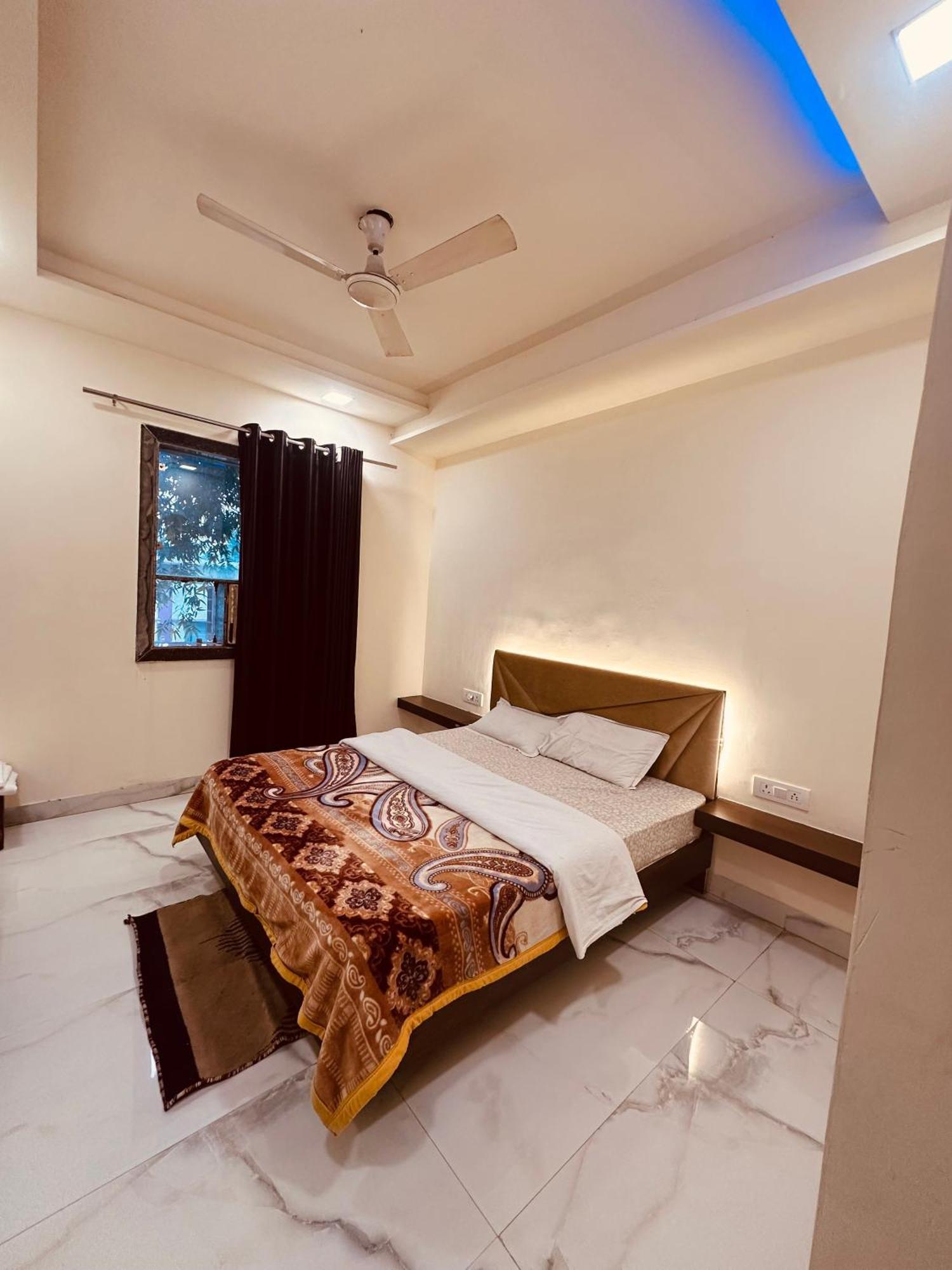 Taj Castle A Boutique Homestay 아그라 외부 사진